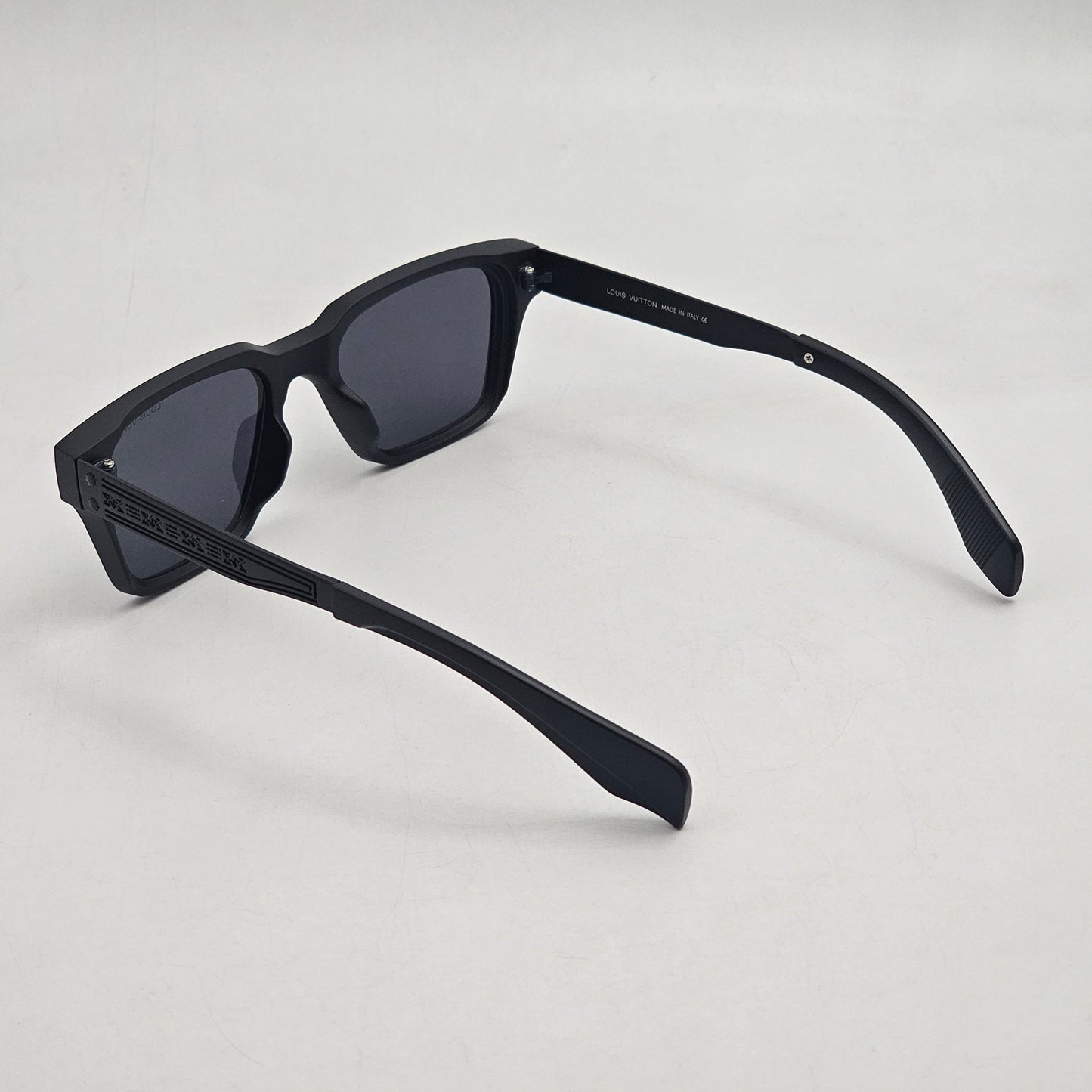 LV Stylish Trendy Sunglass | LV S63 C