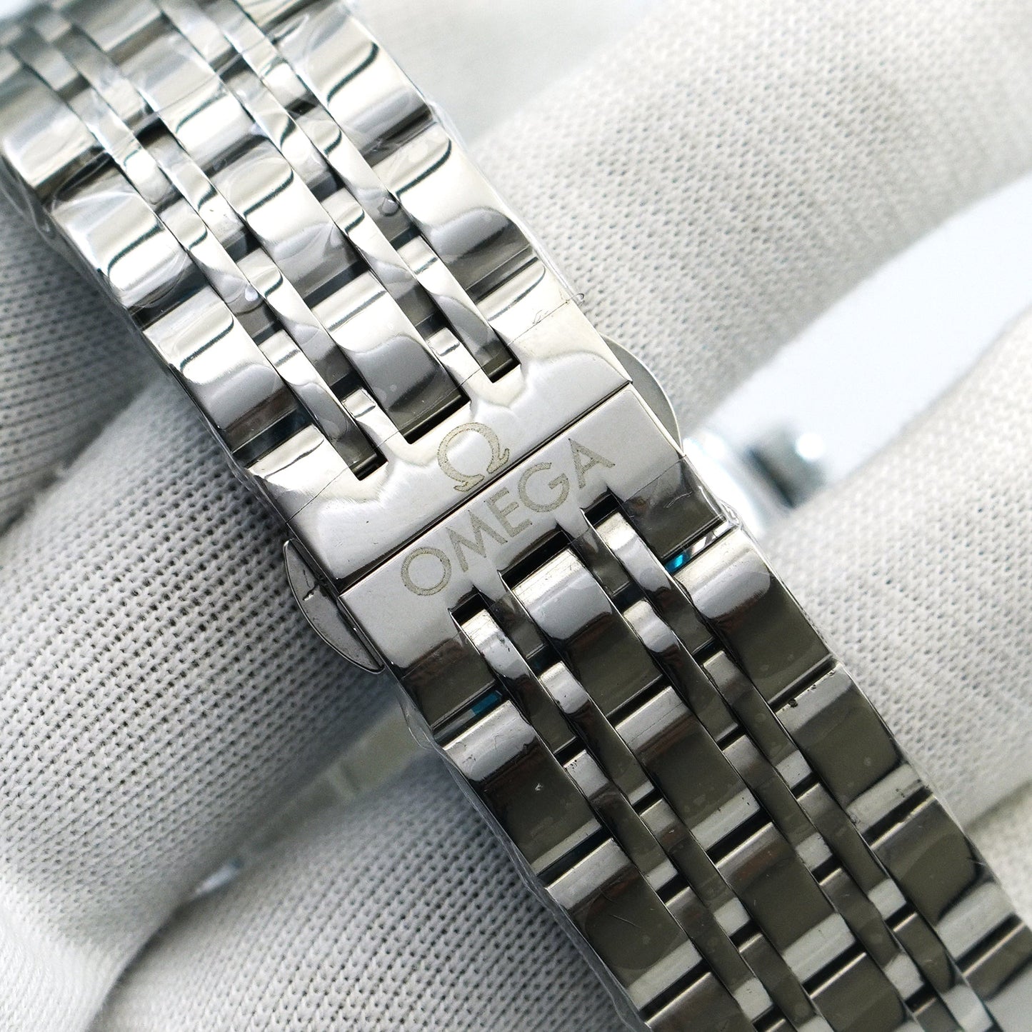 OMEGA Automatic Mechanical Watch | OMGA Watch M200 A