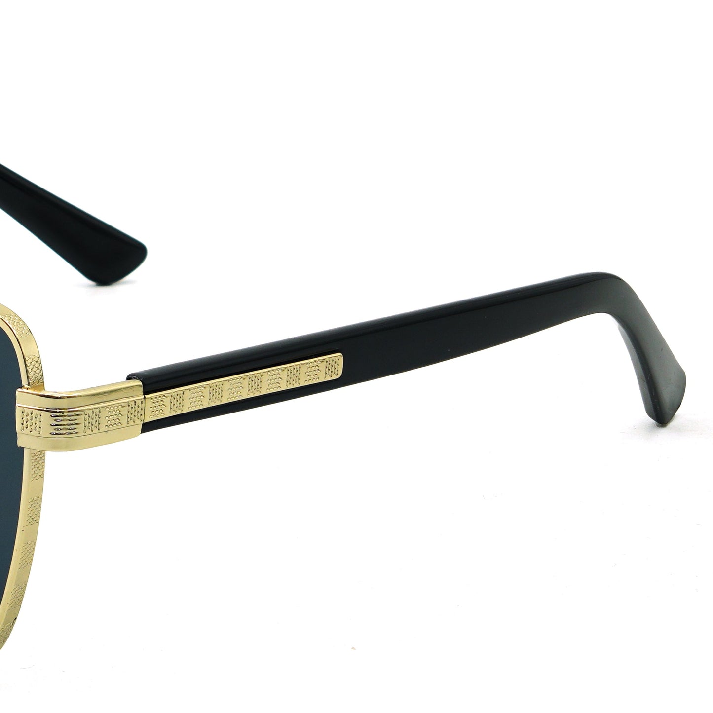 LV Stylish Trendy Sunglass | LV 62 D