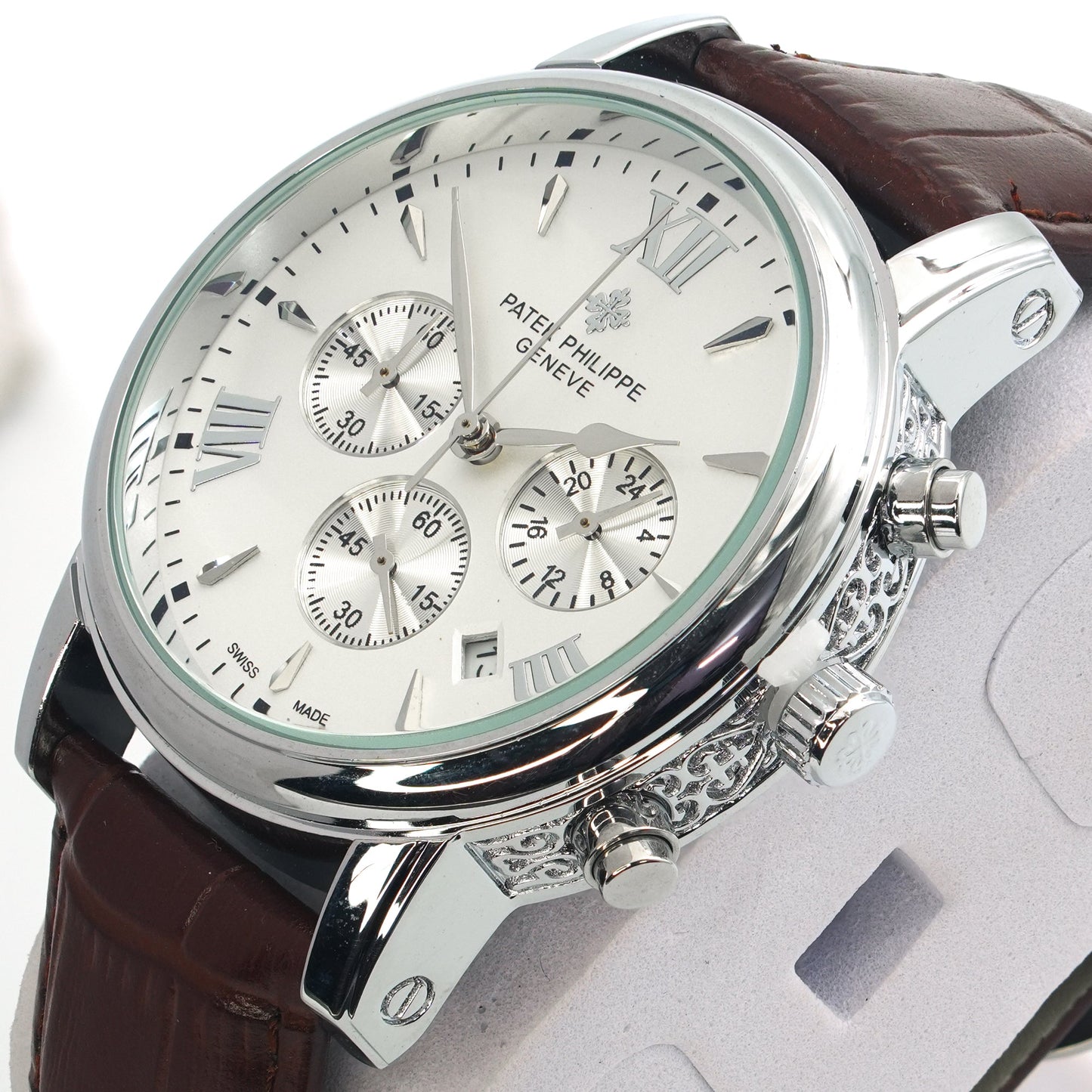 Premium Quality Patek Philippe Chronograph Quartz Watch | PP Watch CN 225 B