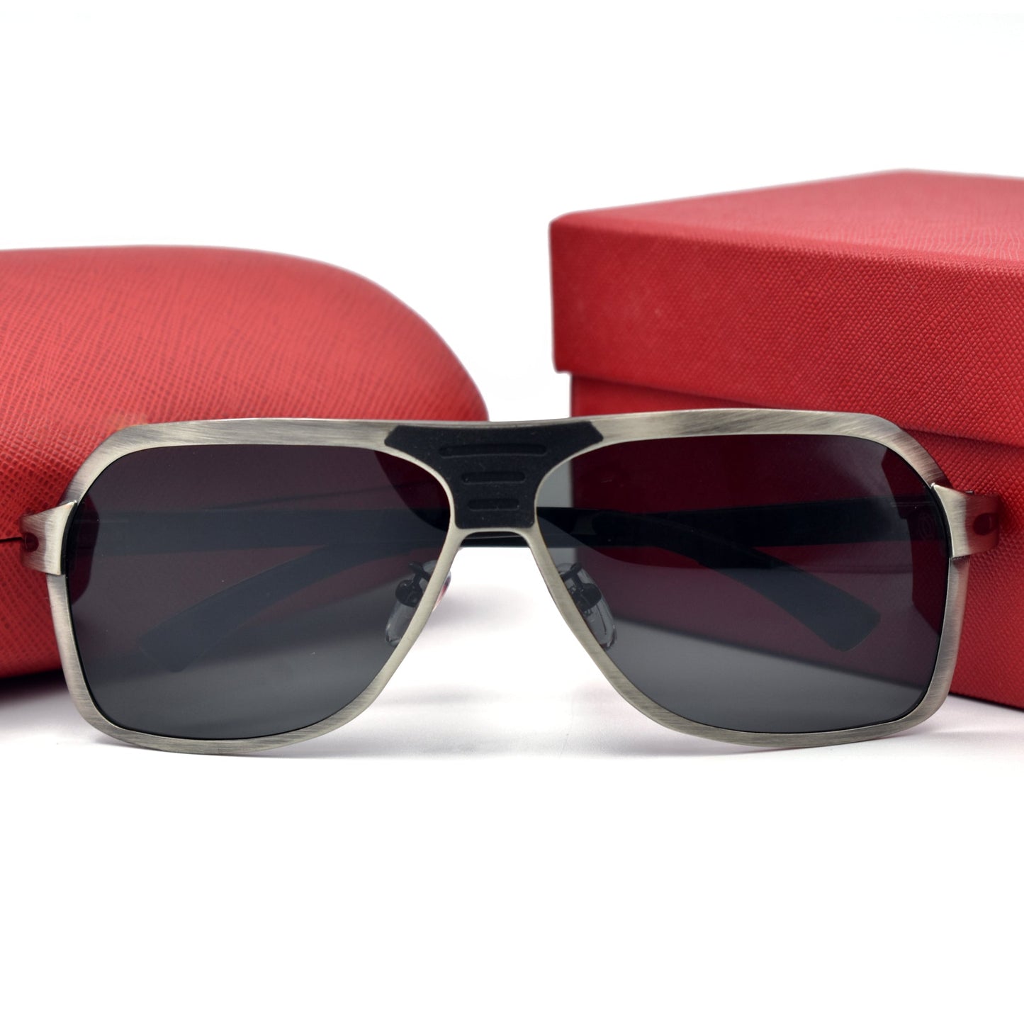 Ultra Premium Quality Polarized Sunglass | CRTR 45 Silver